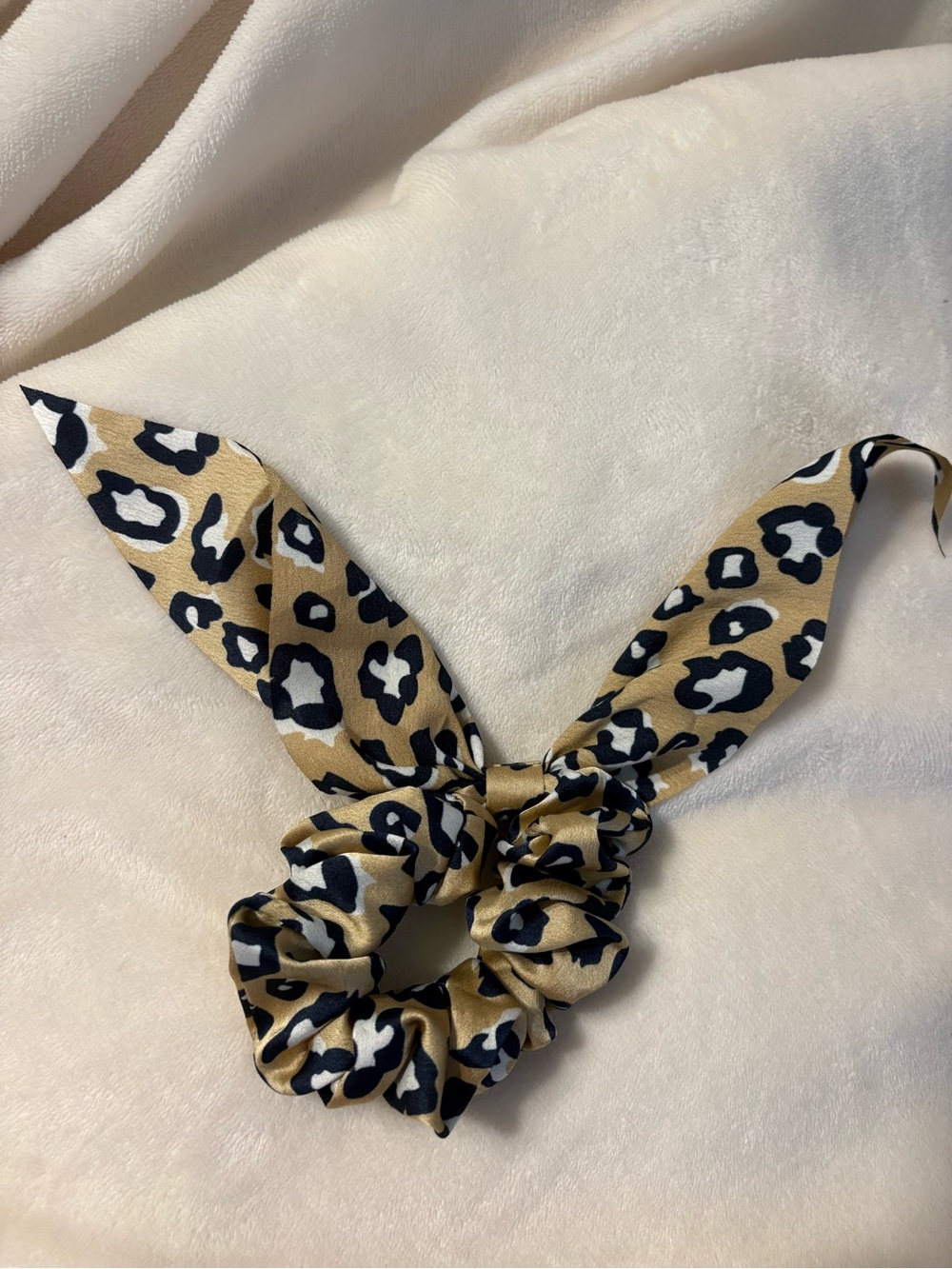 Leopard Print Bow Scrunchie Hair Tie - Tan and Black